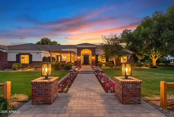 2677 E Queen Creek Road, Gilbert, AZ 85297
