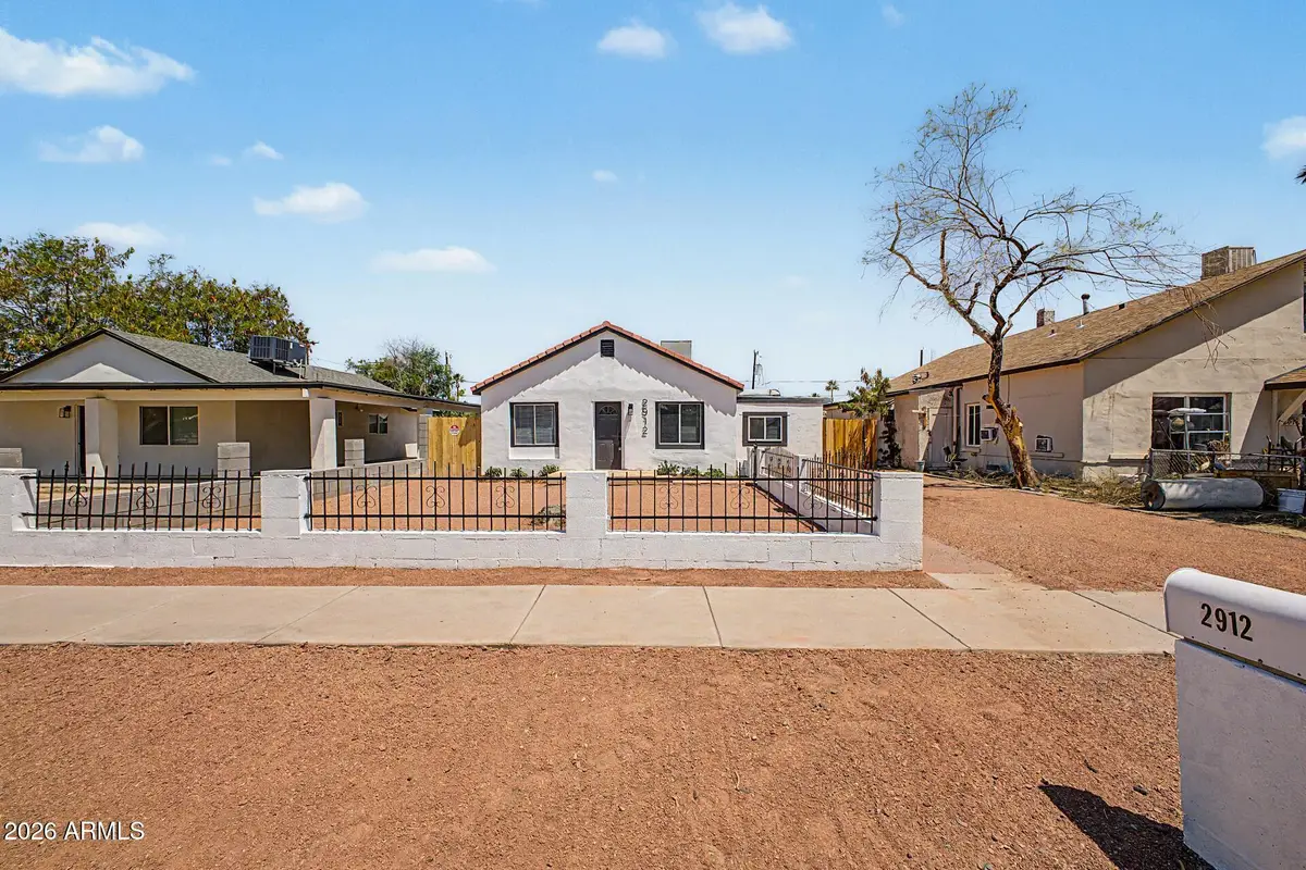 2912 E Monroe Street E, Phoenix, AZ 85034 - #1