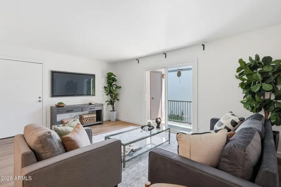 740 W Elm Street #218, Phoenix, AZ 85013 - #3
