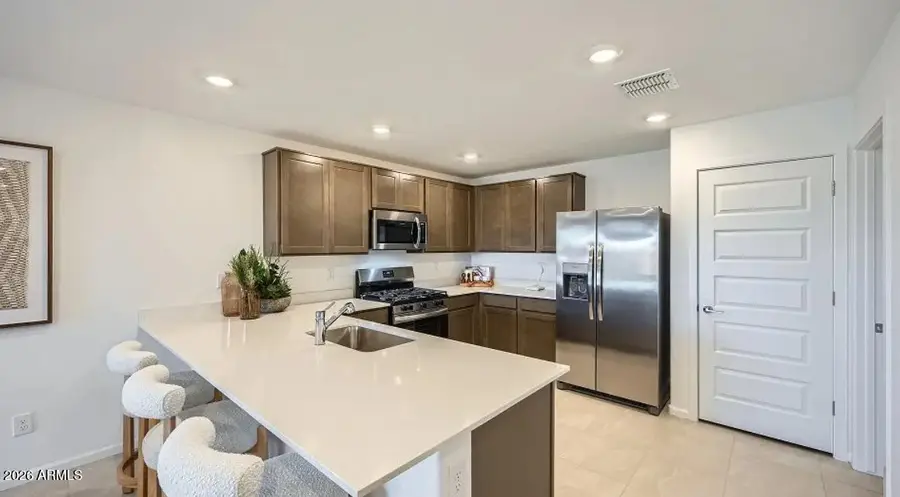 2233 W Ramona Avenue, Apache Junction, AZ 85120 - #3