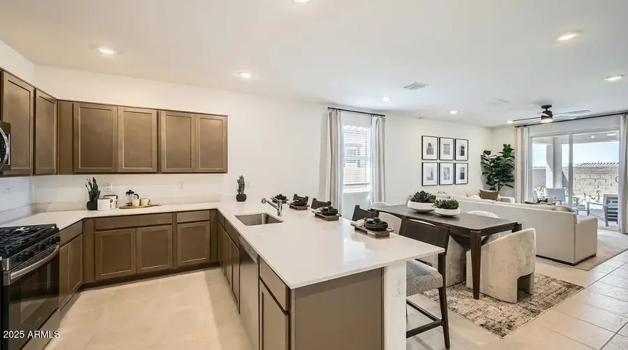 9517 W Whitton Avenue, Phoenix, AZ 85037 - #3