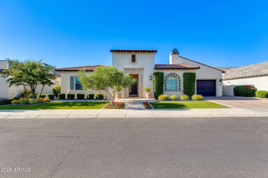 2766 E Bonanza Court, Gilbert, AZ 85297 - #3