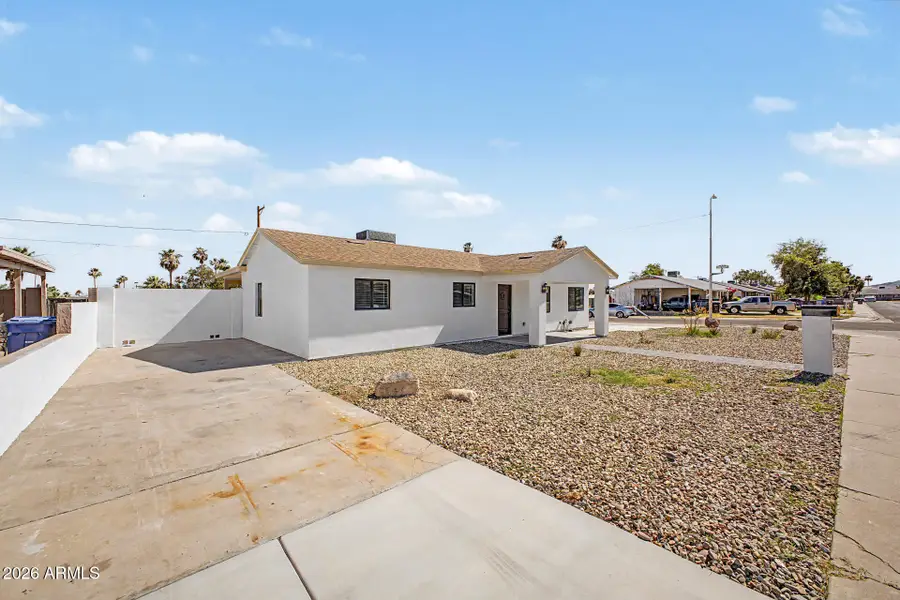 428 E Desert Drive, Phoenix, AZ 85042 - #2