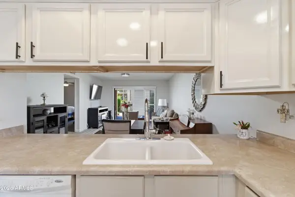 7705 E Mariposa Way, Mesa, AZ 85208