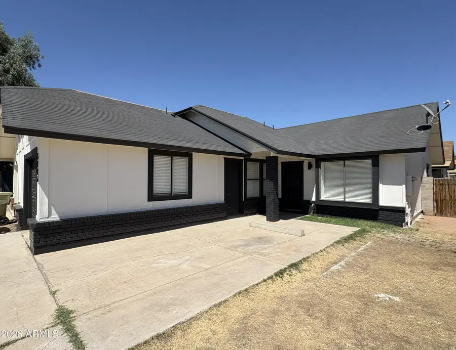 5725 N 68th Avenue, Glendale, AZ 85303 - #2