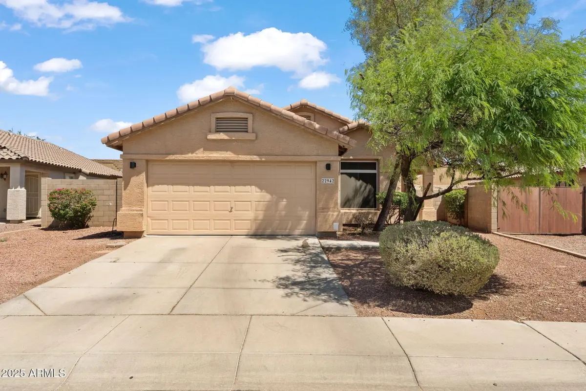 22942 W Cantilever Street, Buckeye, AZ 85326 - #1