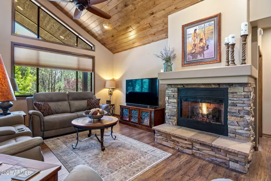 321 N Retreat Drive, Show Low, AZ 85901 - #2