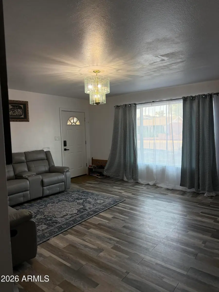 3607 W Mclellan Boulevard, Phoenix, AZ 85019 - #2