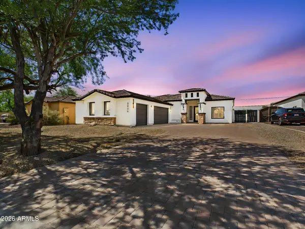 2926 E Hartford Avenue, Phoenix, AZ 85032