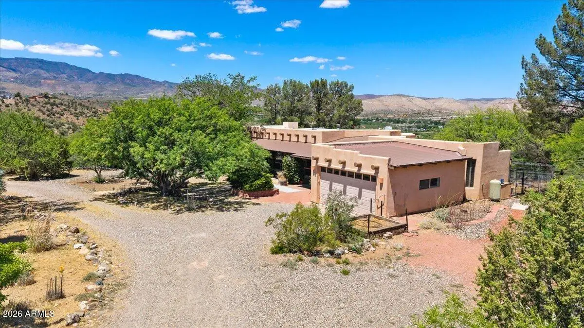 660 W Raven Hill Road, Clarkdale, AZ 86324 - #1