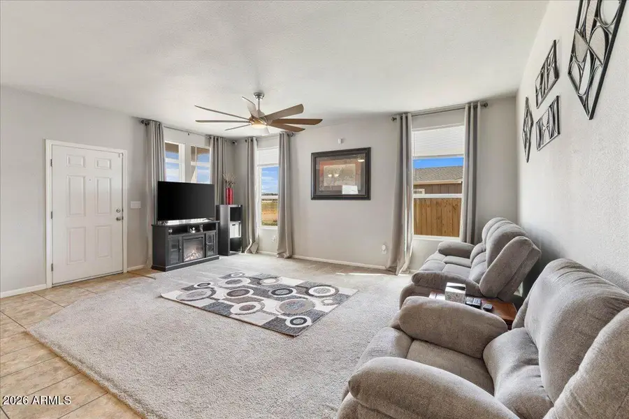 24460 N Marblehead Avenue, Paulden, AZ 86334 - #2