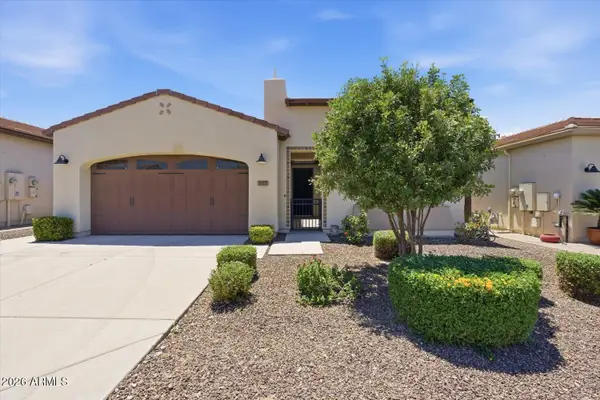 557 E Laddoos Avenue, San Tan Valley, AZ 85140