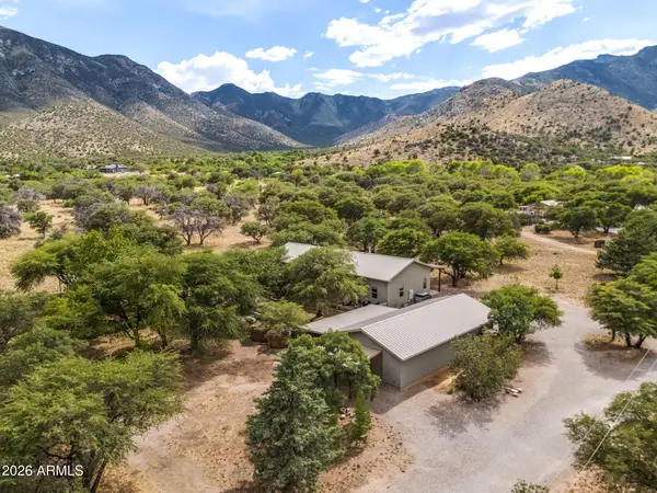 5382 E Brushy Oak Lane, Hereford, AZ 85615