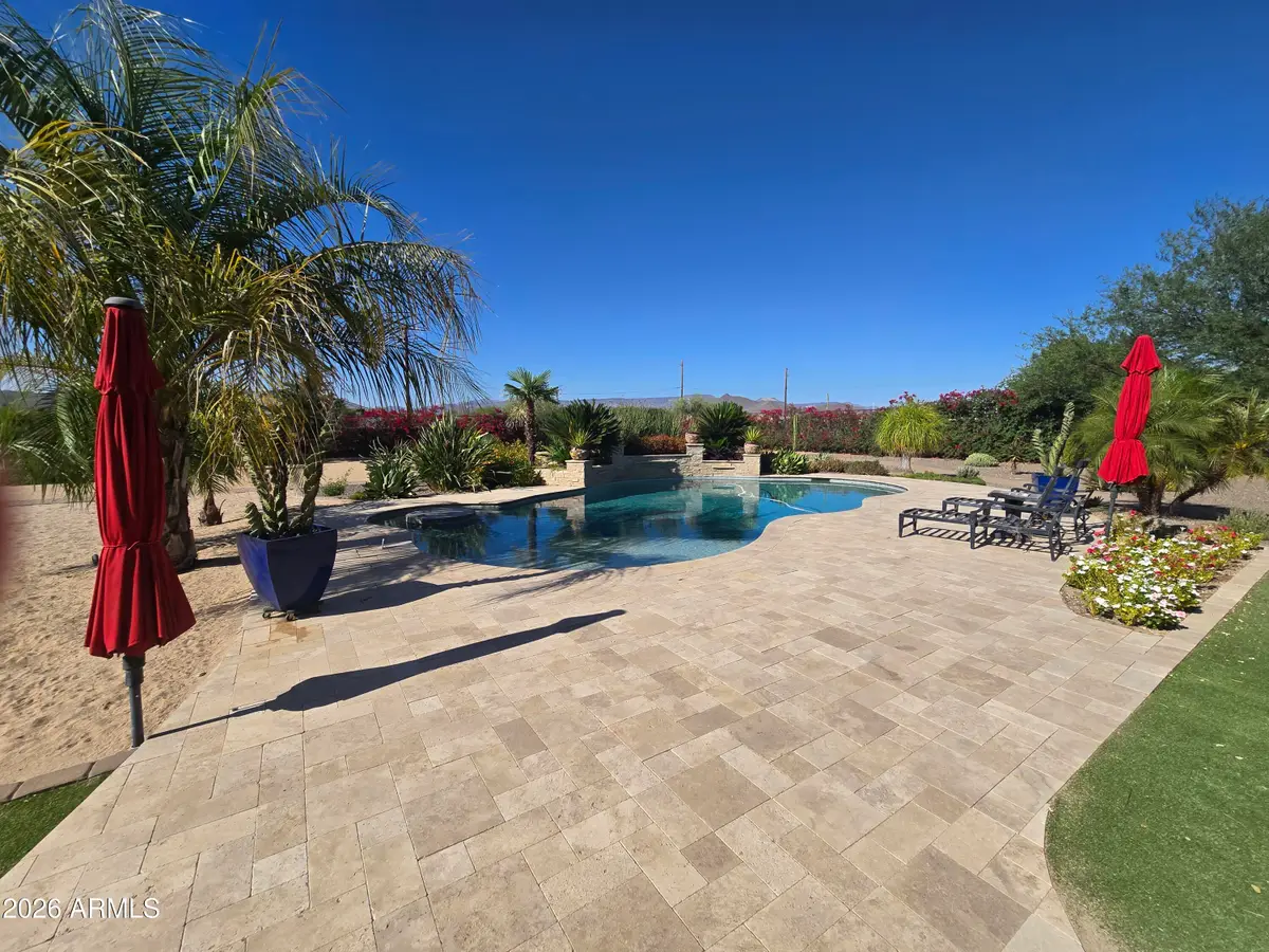 1110 W Creek Canyon Road, Phoenix, AZ 85086 - #1
