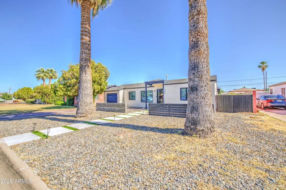 1261 E Cambridge Avenue, Phoenix, AZ 85006 - #1