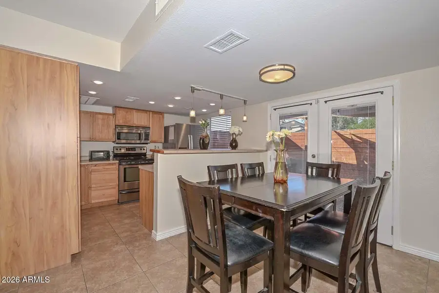 202 E Betty Elyse Lane, Phoenix, AZ 85022 - #2