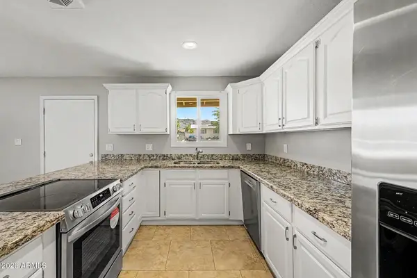 808 E Desert Drive N, Phoenix, AZ 85042
