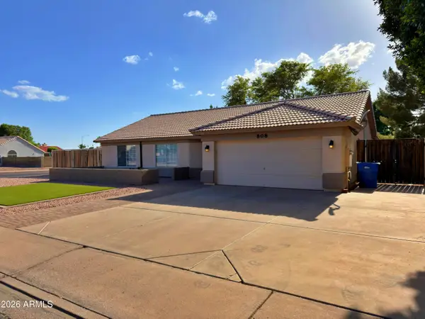 808 N Winthrop Circle, Mesa, AZ 85213