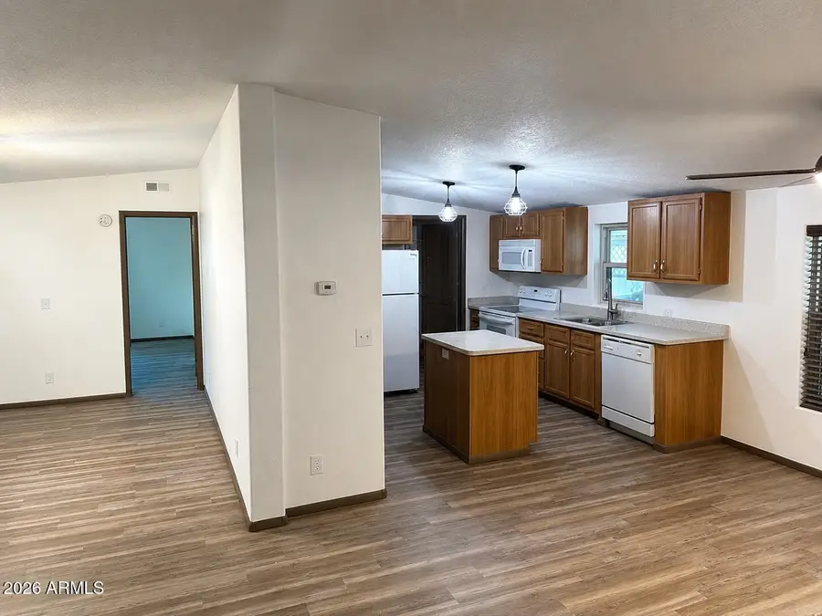233 E Michelle Drive, Phoenix, AZ 85022 - #2