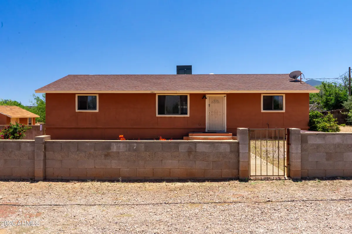 1901 W Newell Street, Naco, AZ 85620 - #1