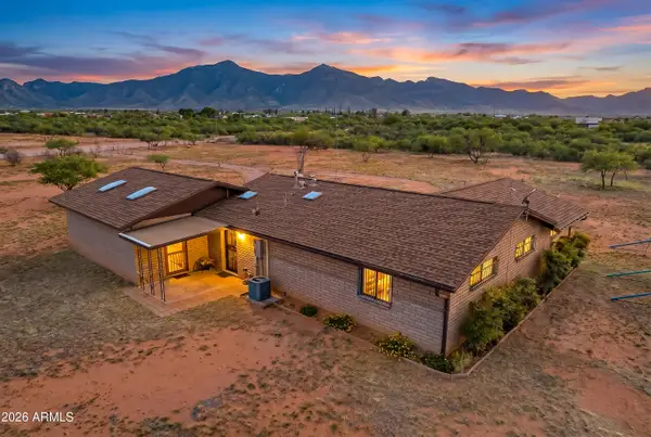 7691 E Dakota Road, Hereford, AZ 85615