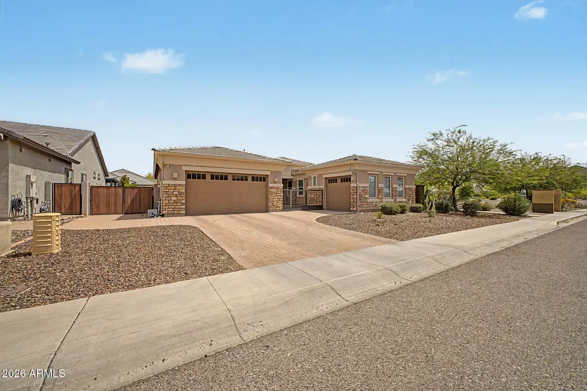 6511 W Steed Ridge, Phoenix, AZ 85083 - #1