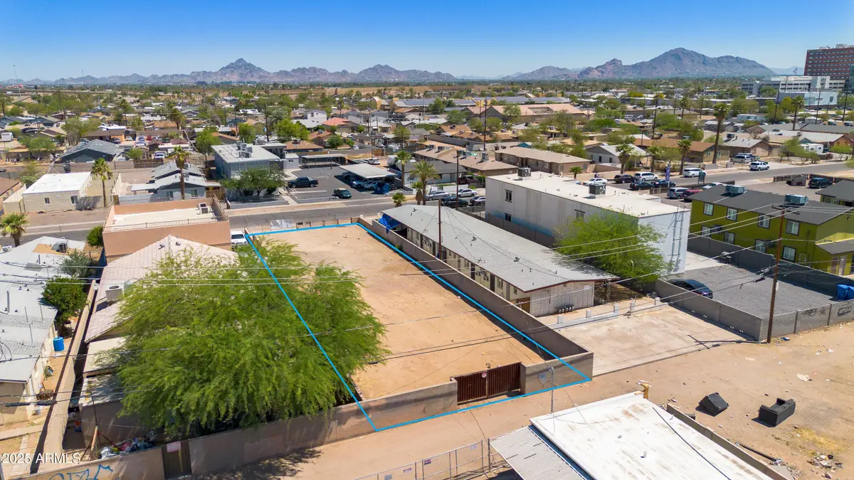 2145 E Taylor Street #11, Phoenix, AZ 85006 - #1