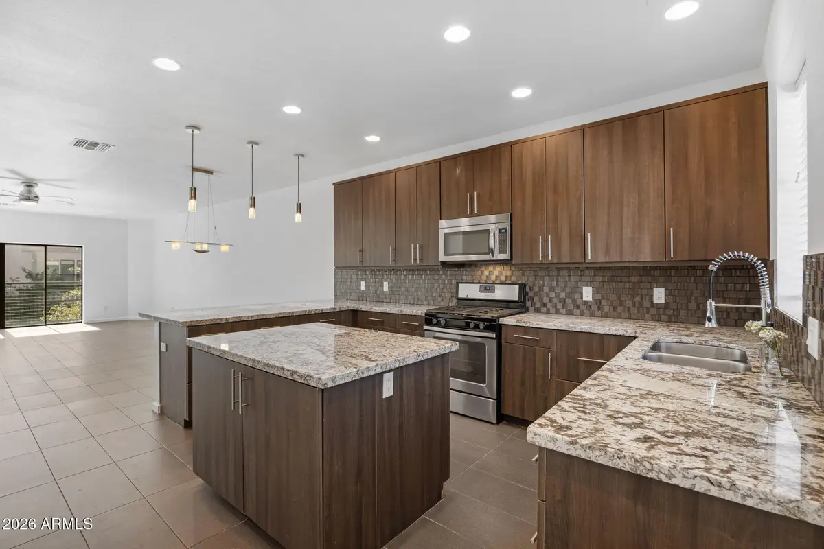 7827 N 20th Glen, Phoenix, AZ 85021 - #1