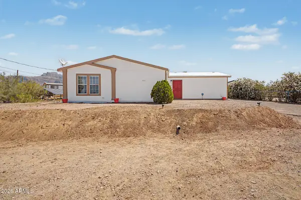 1863 S Vaquero Road, Apache Junction, AZ 85119