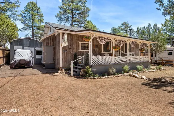 2893 Holiday Forest Drive, Overgaard, AZ 85933