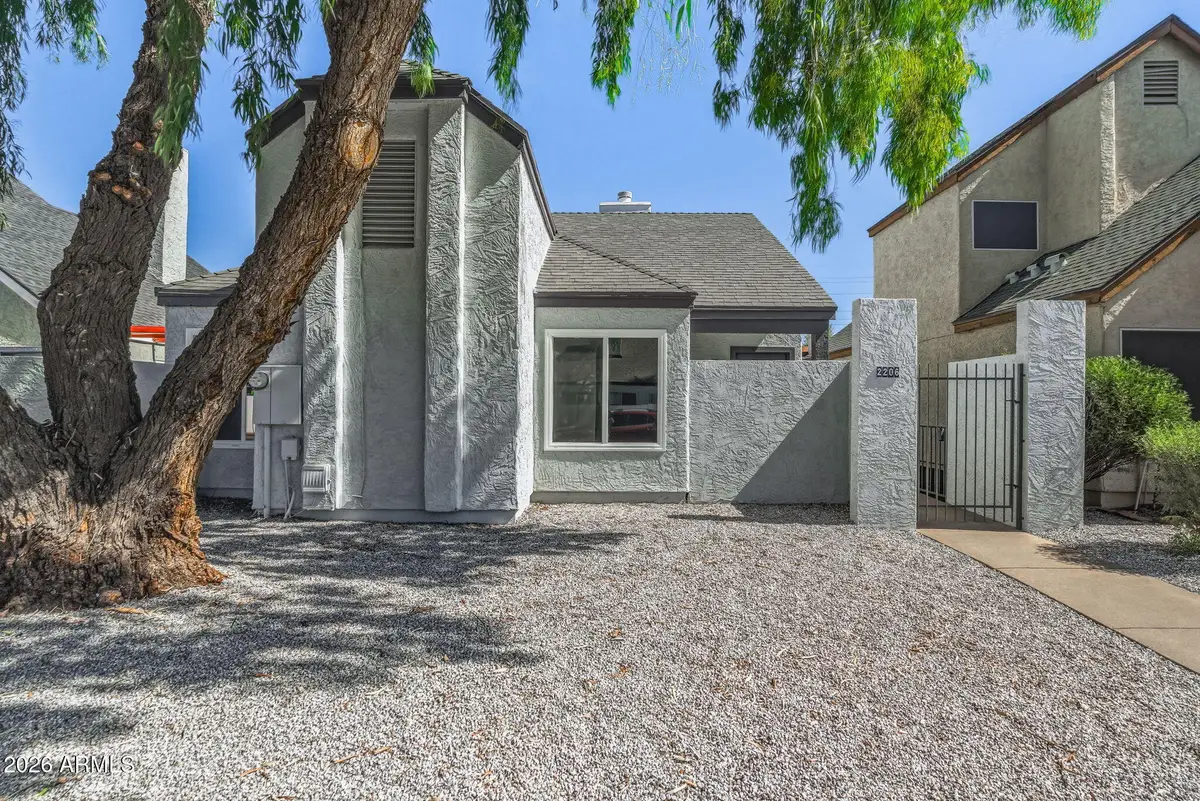 2206 W Beaubien Drive, Phoenix, AZ 85027 - #1