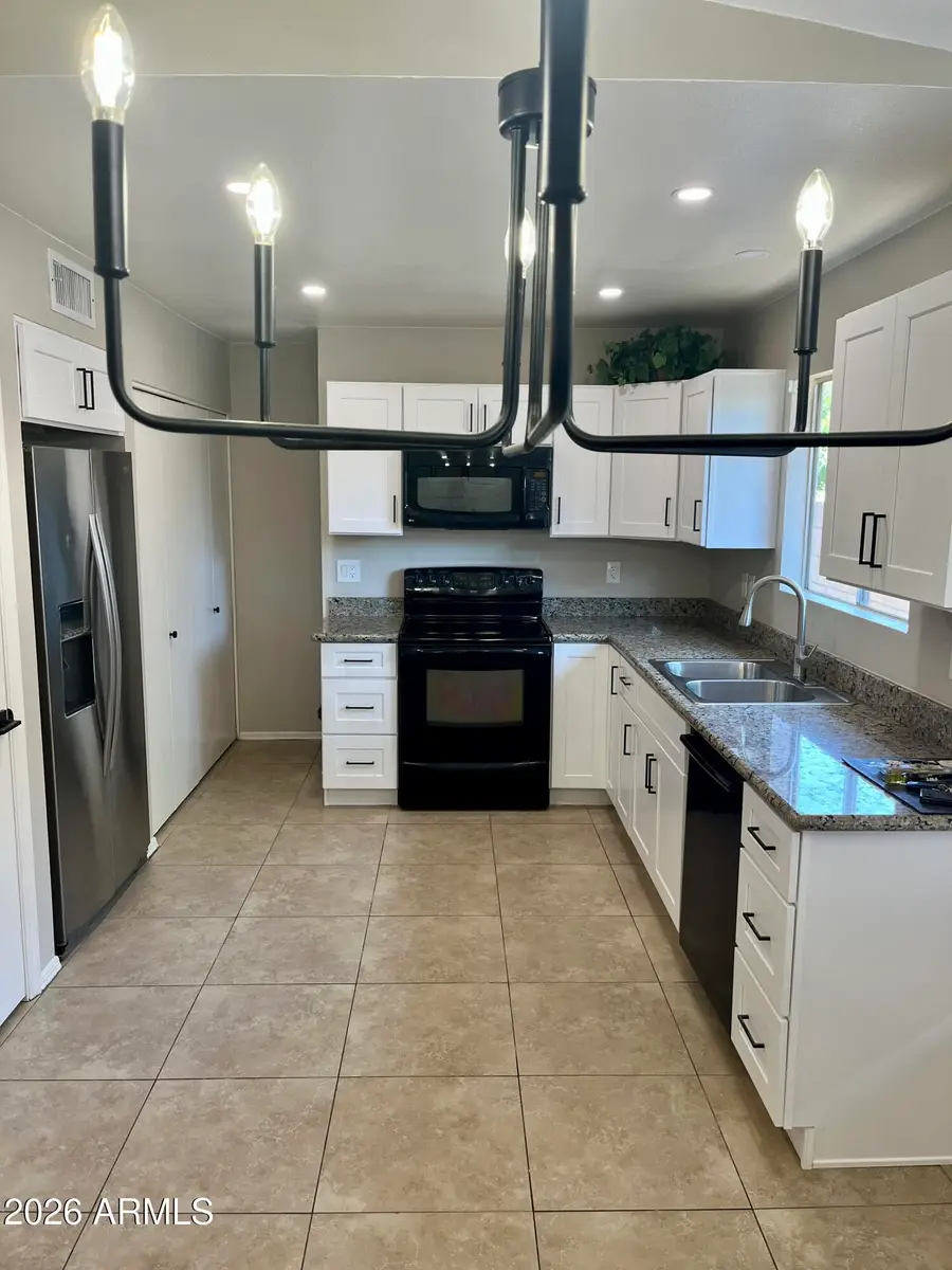 19658 N 48th Avenue, Glendale, AZ 85308 - #3