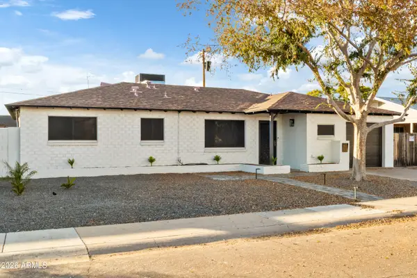 2216 N 74th Way, Scottsdale, AZ 85257