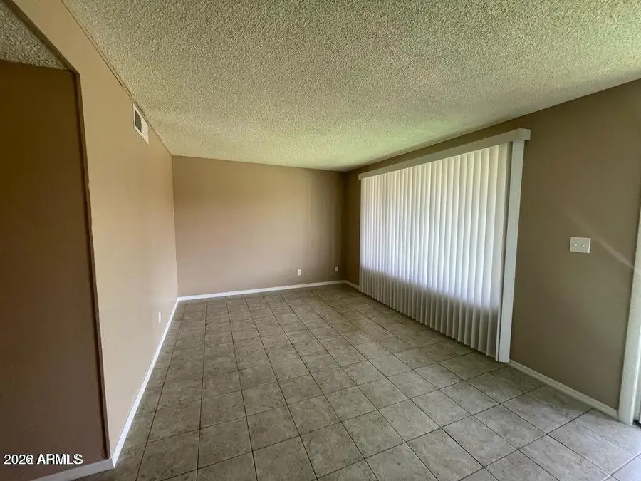 2412 W Campbell Avenue #318, Phoenix, AZ 85015 - #3