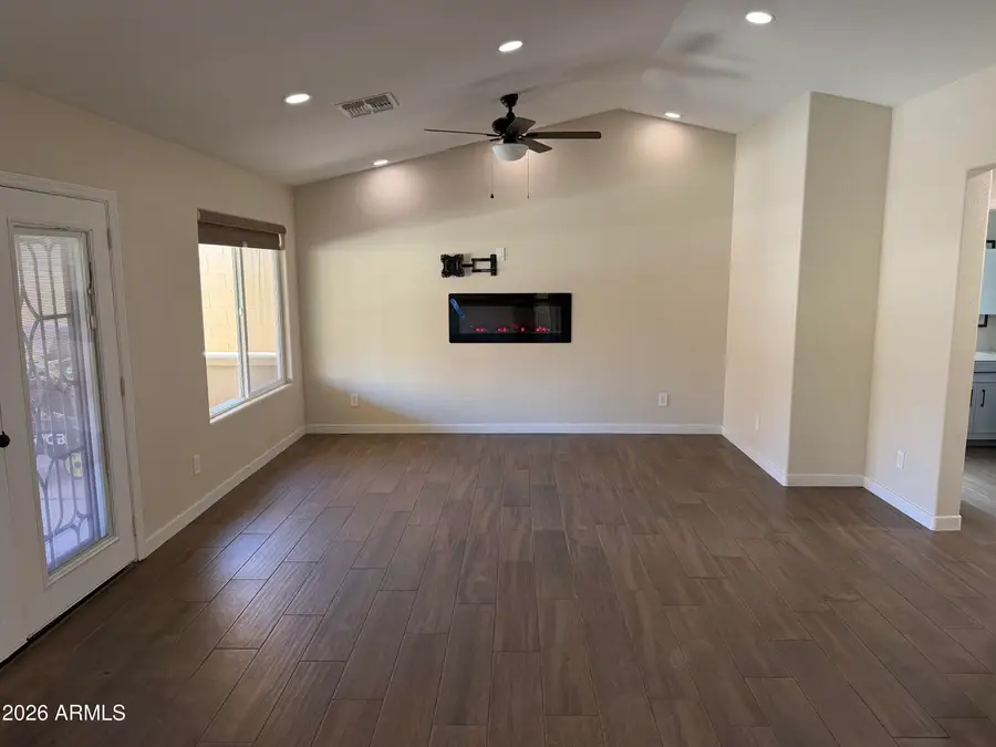 11303 W Lawrence Lane, Peoria, AZ 85345 - #3