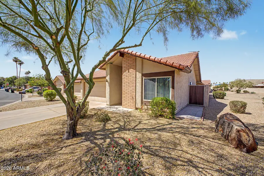 5212 E Tamblo Drive, Phoenix, AZ 85044 - #3