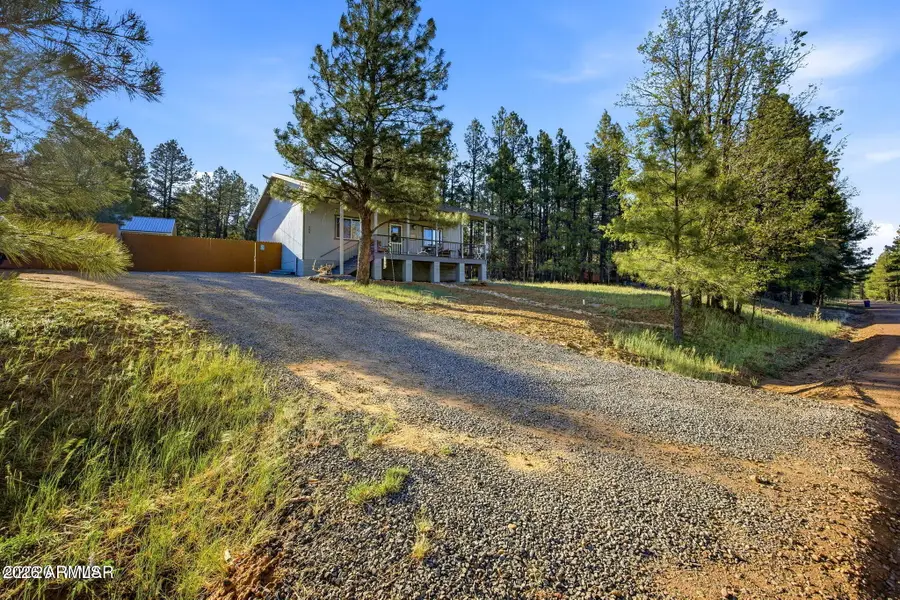 588 Rim Road, Pinedale, AZ 85934 - #3