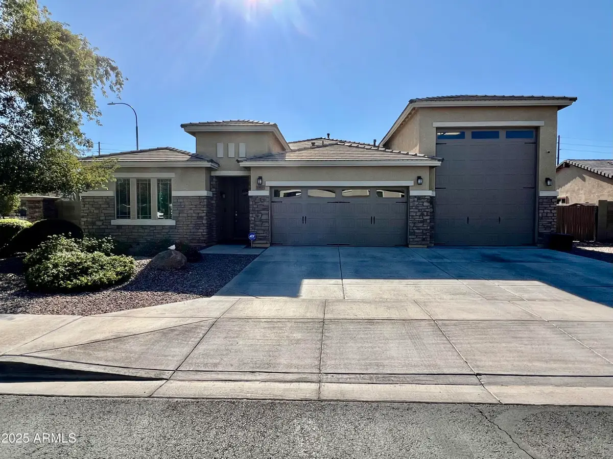 10605 W Catalina Drive, Avondale, AZ 85392 - #1