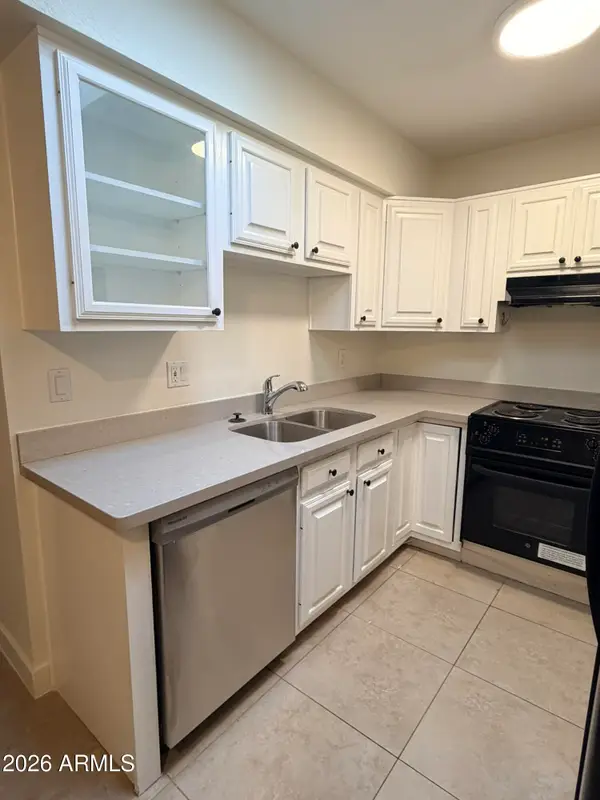 316 W Hononegh Drive #6, Phoenix, AZ 85027