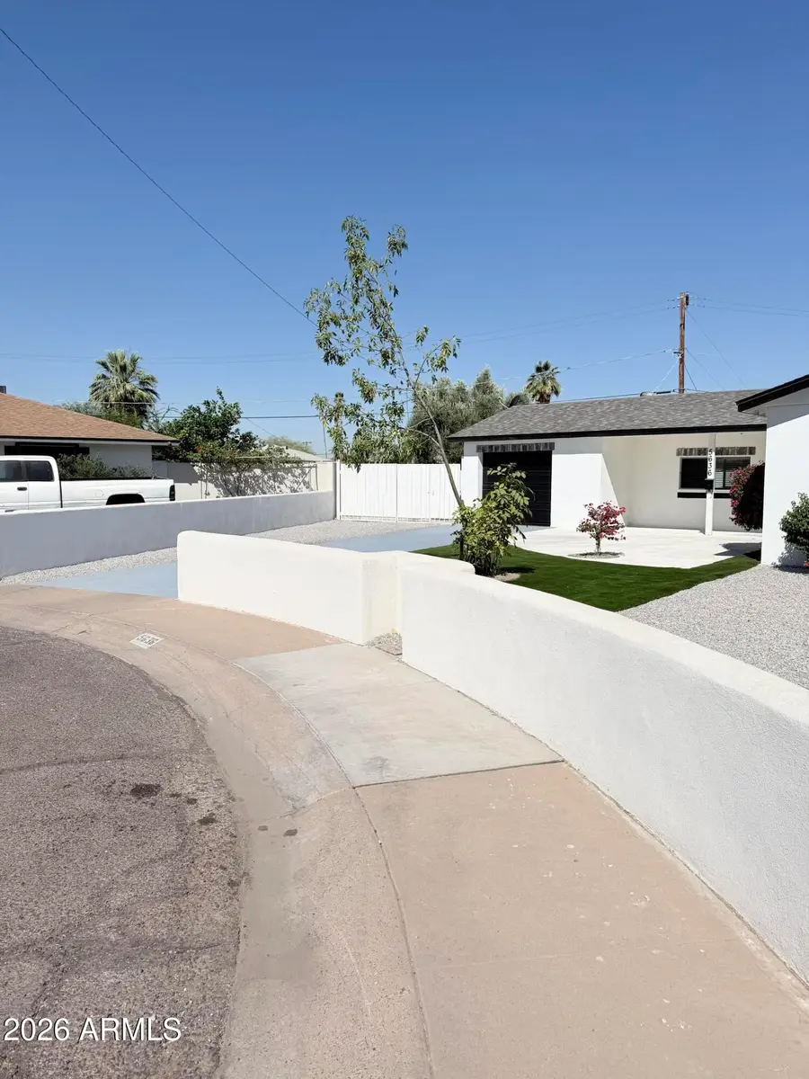 5636 W Amelia Avenue, Phoenix, AZ 85031 - #3