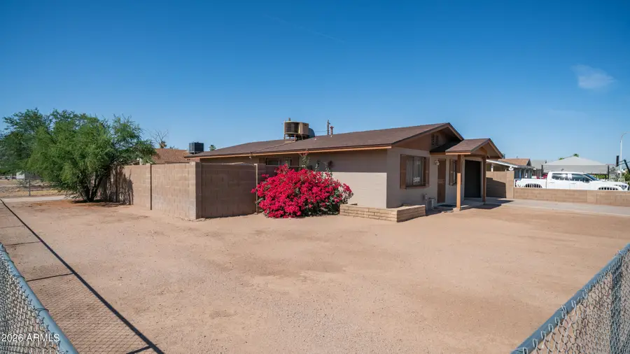 1951 E Marguerite Avenue, Phoenix, AZ 85040 - #3
