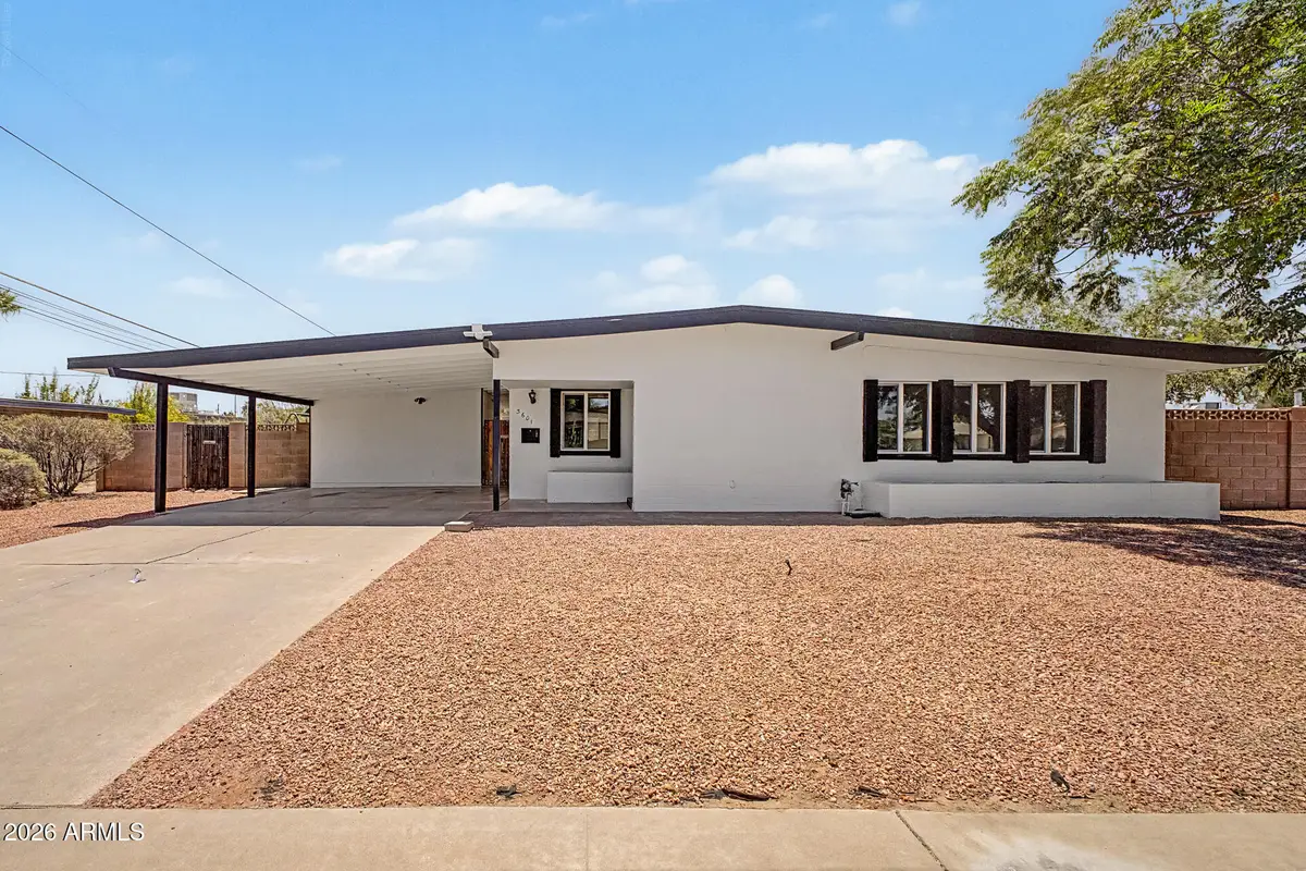 3601 E Laurel Lane, Phoenix, AZ 85028 - #1