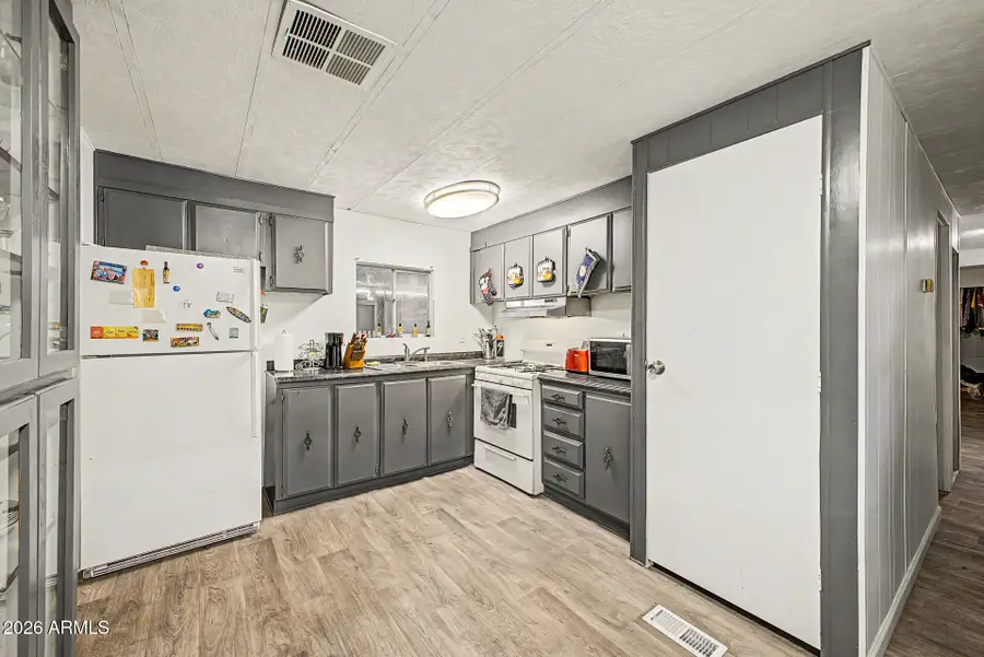 303 S Recker Road #16, Mesa, AZ 85206 - #2