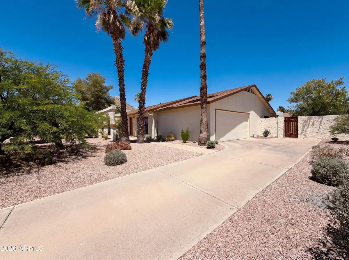 2346 E Mescal Street, Phoenix, AZ 85028 - #1