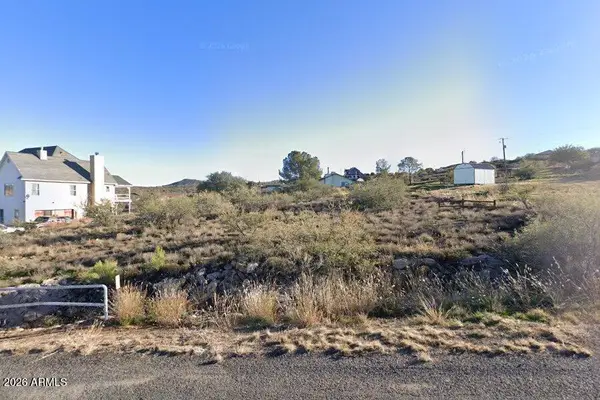 20395 E Fremont Drive #1196, Mayer, AZ 86333