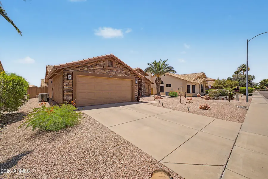 9117 W Tonto Lane, Peoria, AZ 85382 - #2