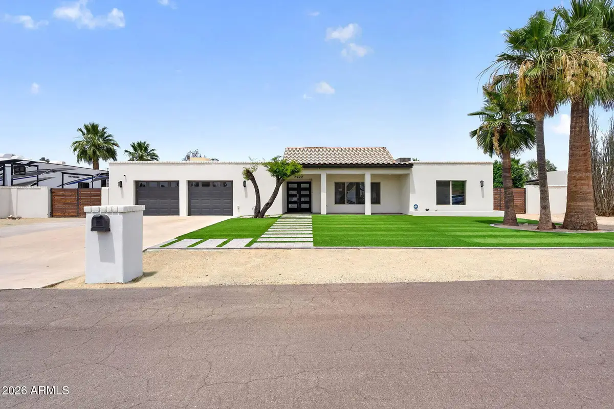 7222 W John Cabot Road, Glendale, AZ 85308 - #1