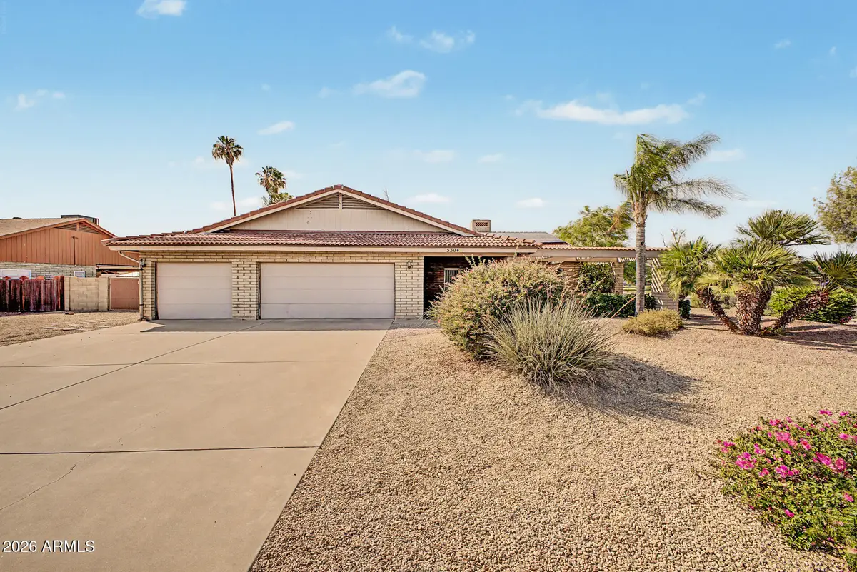 5304 W Kings Avenue, Glendale, AZ 85306 - #1