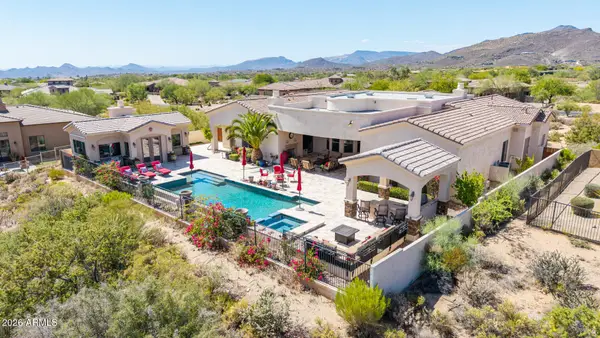 9817 E Winter Sun Drive, Scottsdale, AZ 85262