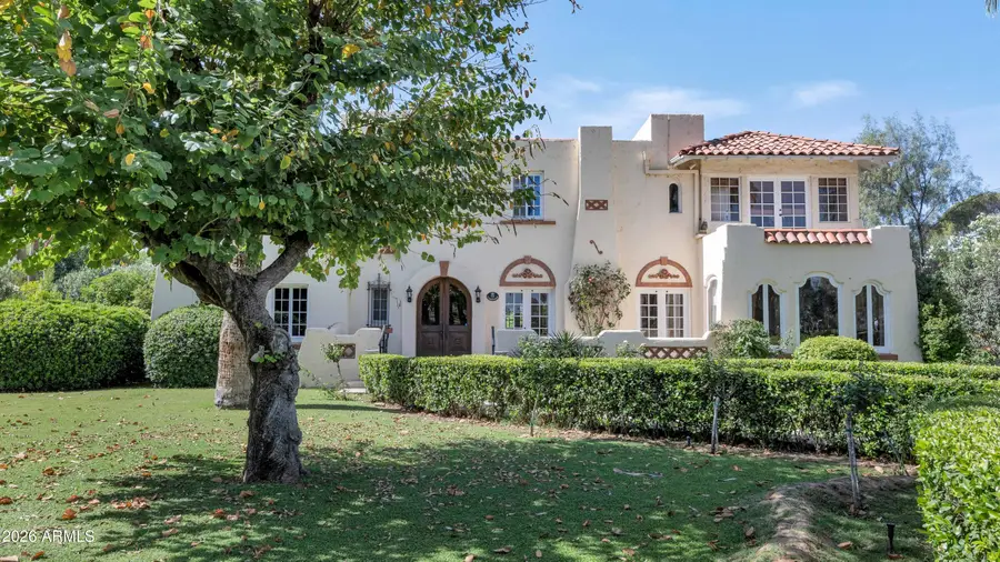 161 E Country Club Drive, Phoenix, AZ 85014 - #2
